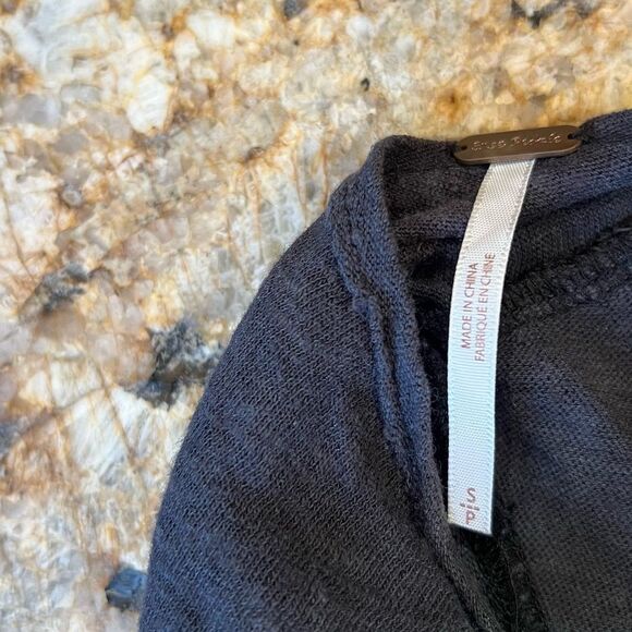 Free People Drape front or back Top - Picture 3 of 5